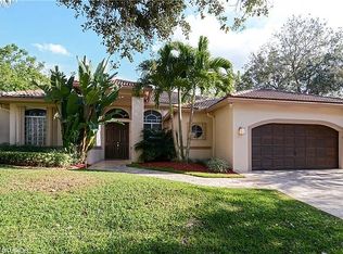 2714 Oakbrook Dr, Weston, FL 33332