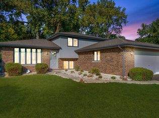 8146 S 84th Ave, Justice, IL