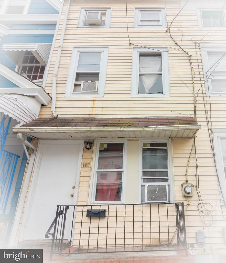 117 Bayard St photo 1
