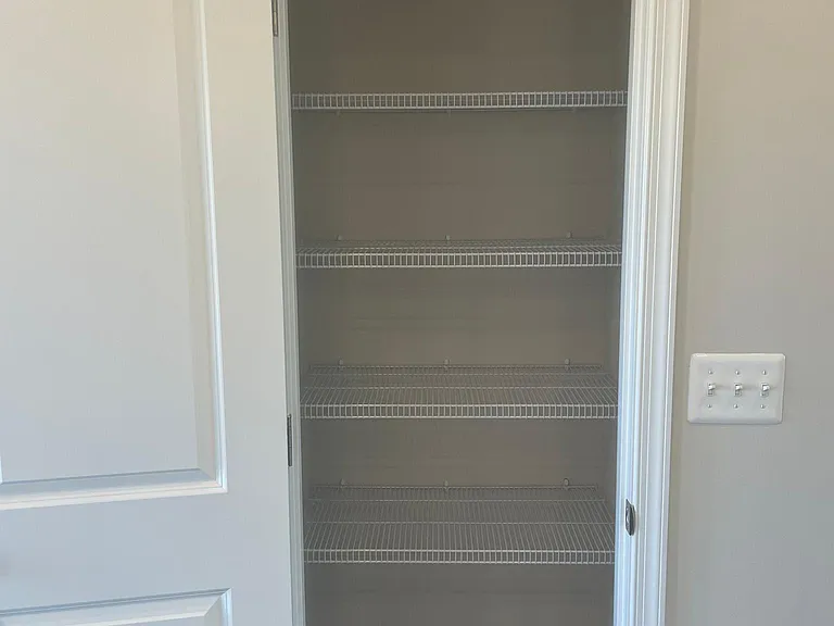 117 Swan Field Ave — Photo 4