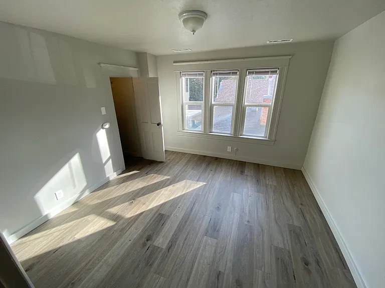 426 W Thatcher St #2 — Photo 22