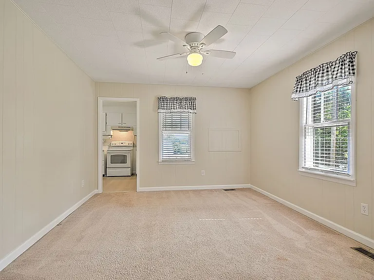 1050 Delawana St — Photo 6