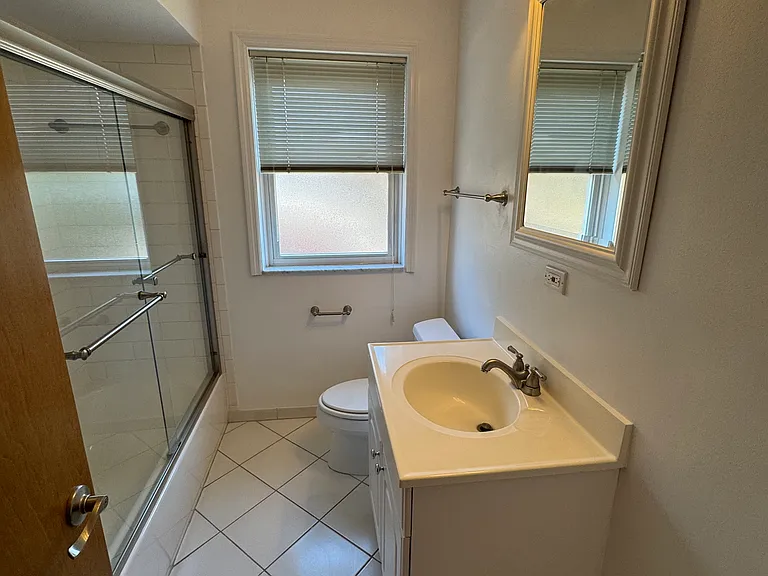 808 S Brentwood Blvd #3B — Photo 7
