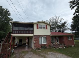 724 Jamestown Hwy, Livingston, TN 38570