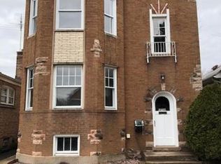 3740 Grove Ave, Berwyn, IL 60402