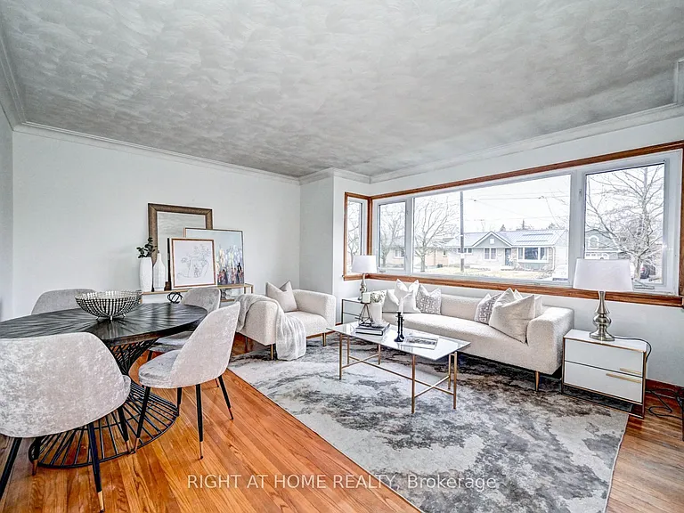 45 Philip Ave — Photo 3