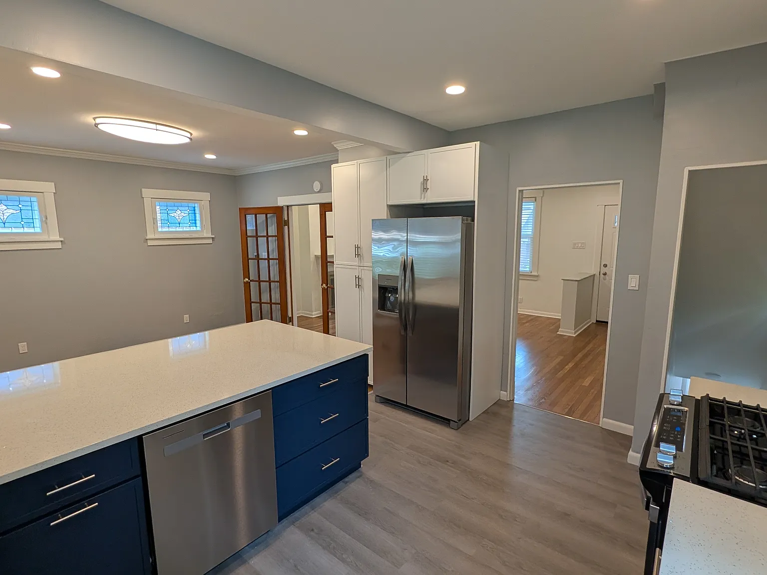 3 bed, $2,150 — Photo 3