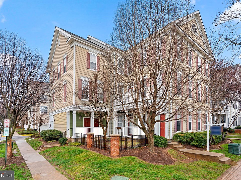 1st image of 235 King Farm Blvd #235