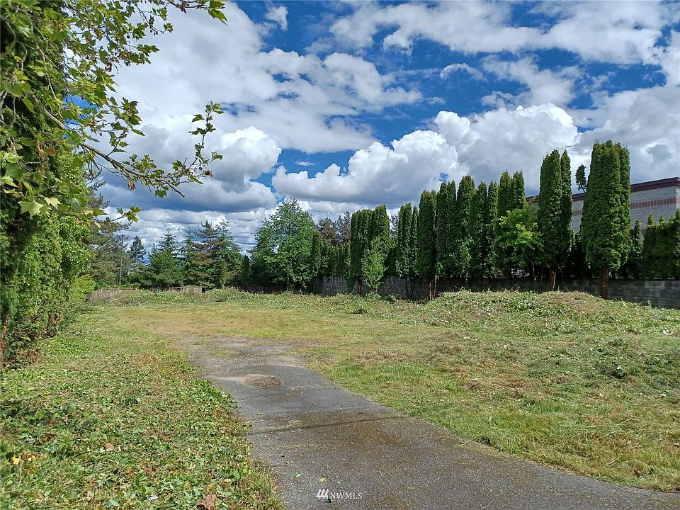 1st image of 21107 44th Avenue W