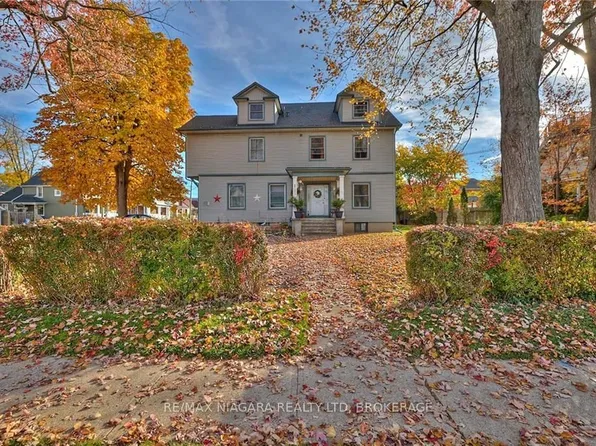 122 Hellems Ave #3, Welland, ON L3B 3B3