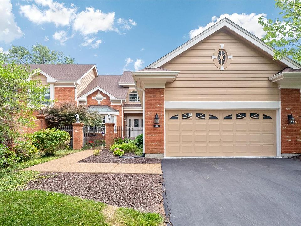 1st image of 328 Carlyle Lake Dr