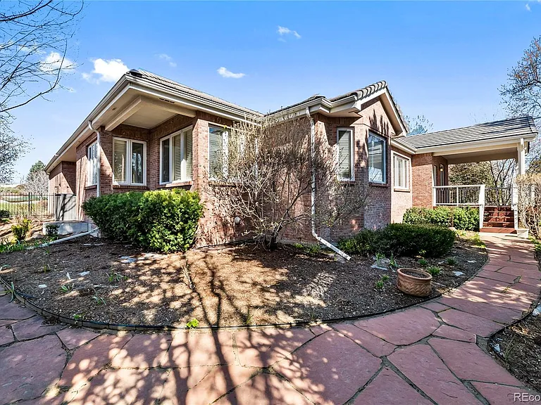 110 Blue Heron Cir — Photo 33