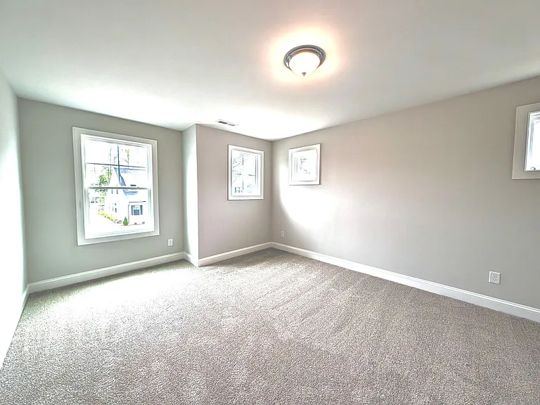 722 Putney Hill Rd — Photo 18