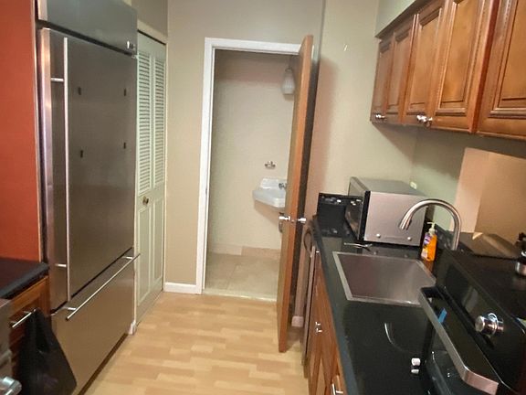 3rd image of 22920 Joy St