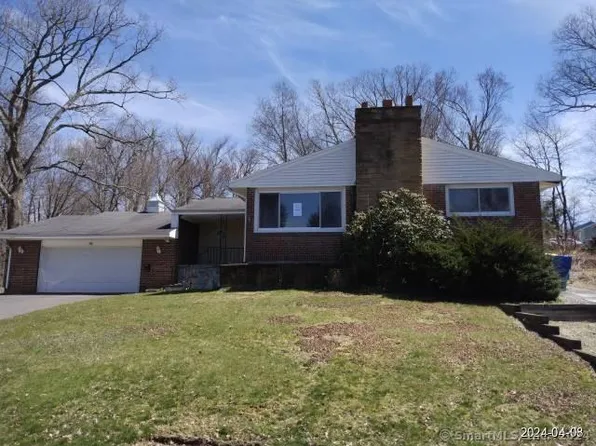 46 Charlotte Street, Waterbury, CT 06704