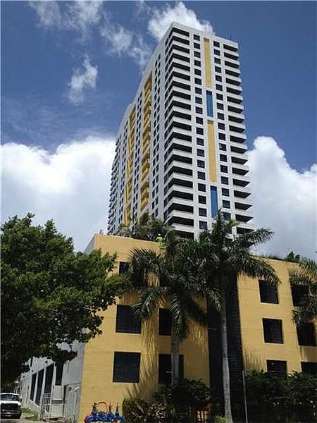 1st image of 1330 West Ave APT 609