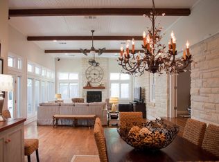 5003 Valley Oak Dr, Austin, TX 78731