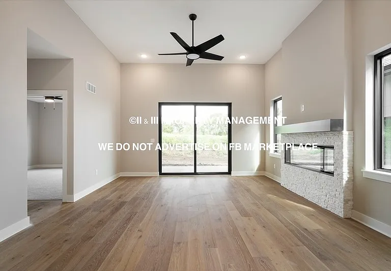 9581 Jupiter St — Photo 17