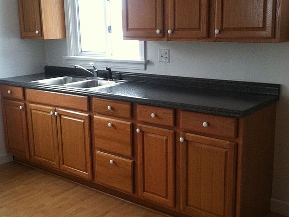 4th image of 1162 Spruce St