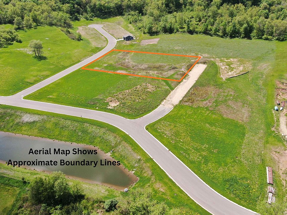 1st image of 15 Woods Trl
