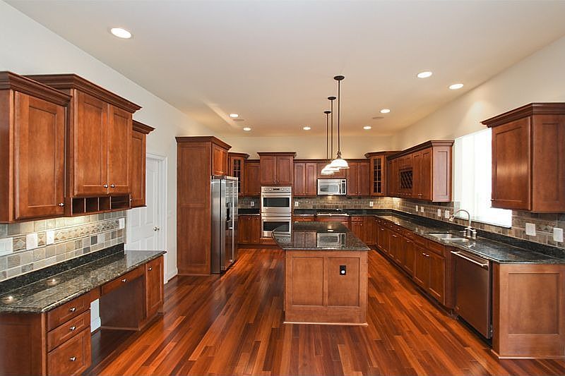 Gourmet Kitchen
