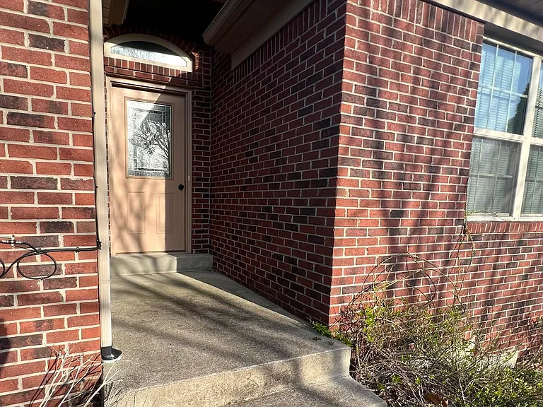 601 Nelson Ave — Photo 16