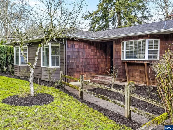 245 NW Picardy Ln, Albany, OR 97321