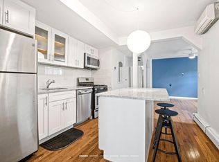 408 Norfolk St #2, Cambridge, MA 02139