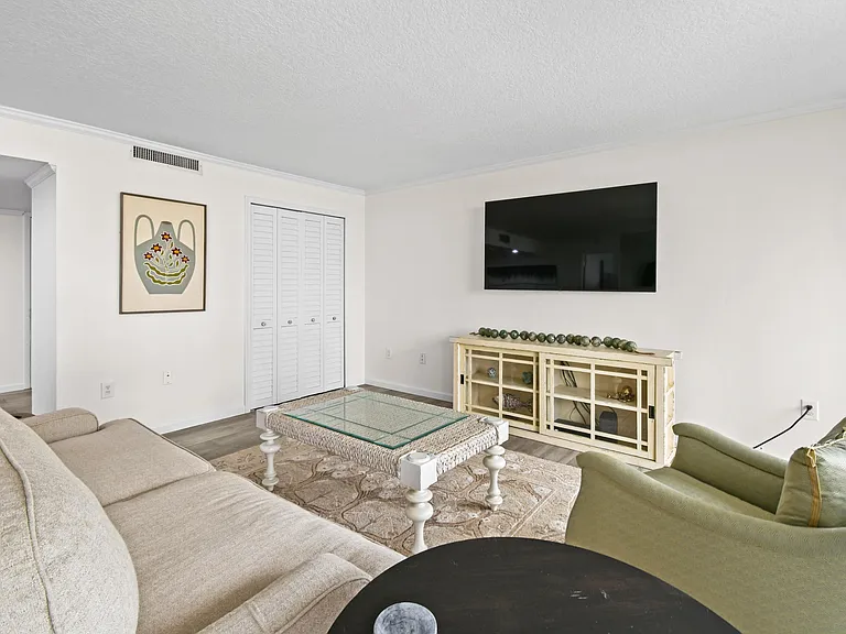 4200 N Ocean Dr #1 — Photo 46