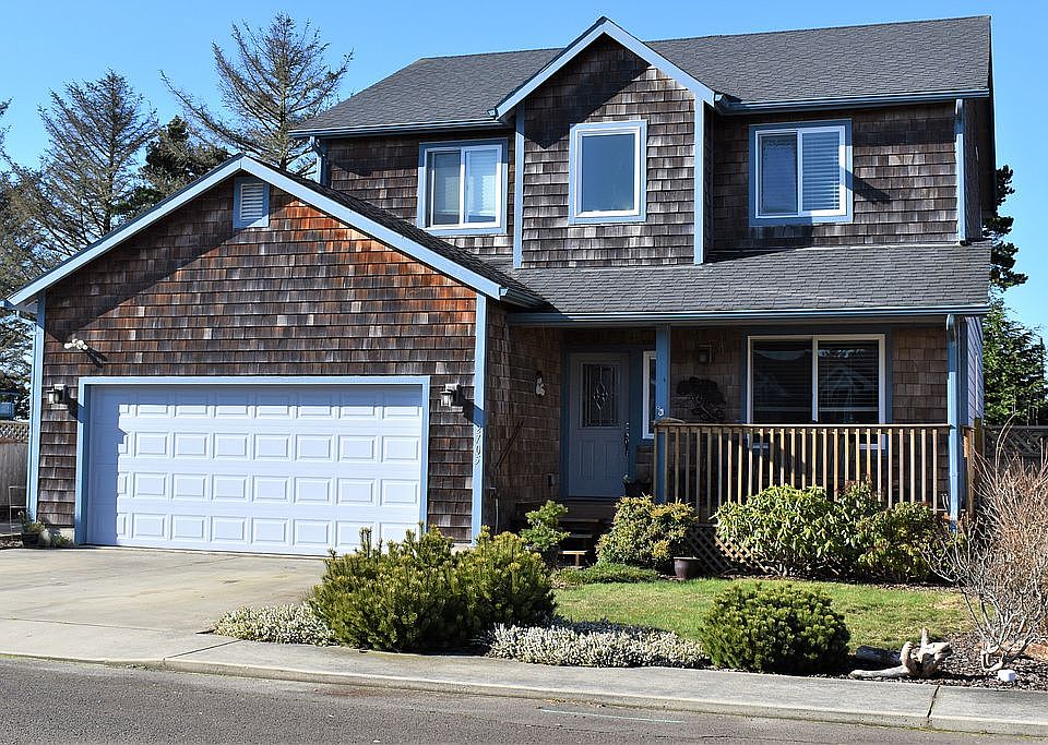 1st image of 2705 Sea Crest Ave