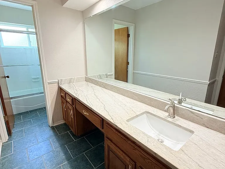 8041 Miles Dr — Photo 15