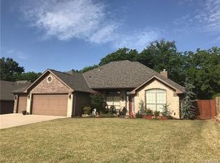 1913 Waterford Ave, Ada, OK 74820