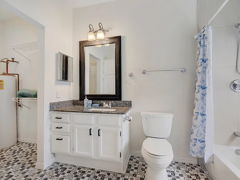 4800 W Lovers Ln #515 — Photo 30