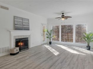 1206 Gettysburg Pl, Sandy Springs, GA 30350