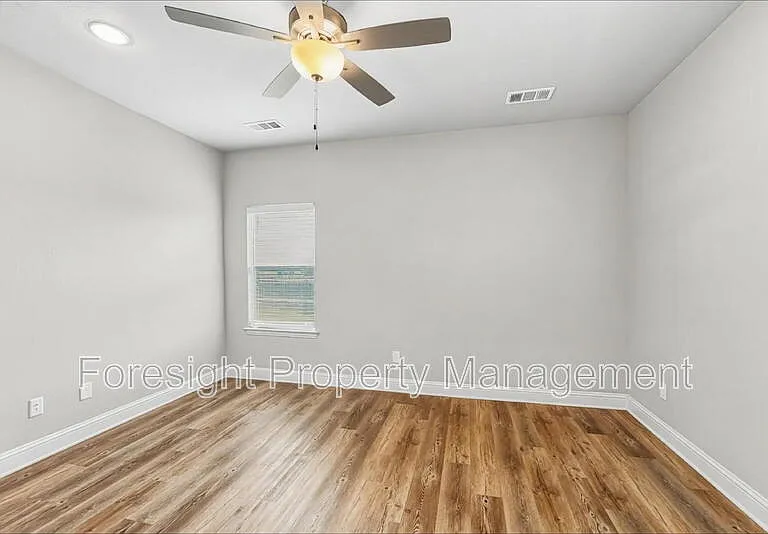 2902 Orchid Dr — Photo 7