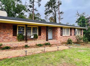 1203 Dellwood Dr, Valdosta, GA 31602