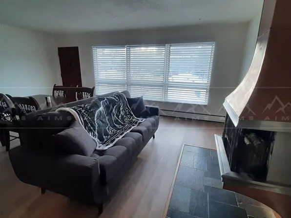 933 W 20th Ave, 933 W 20th Ave #B, Anchorage, AK 99503