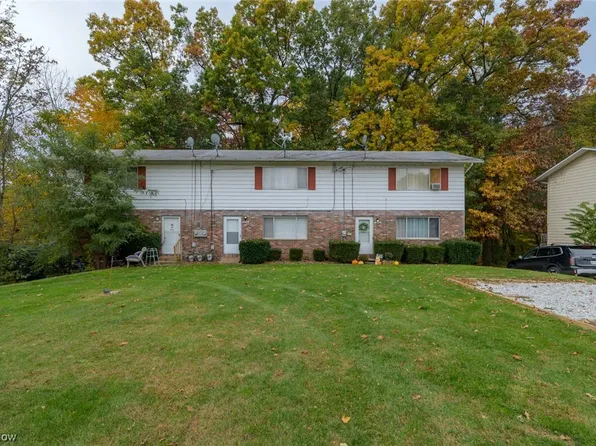 3872-3876 Cottage Grove Rd, Akron, OH 44319