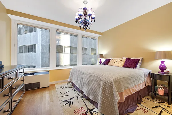 Sold by Nest Seekers International | media 14