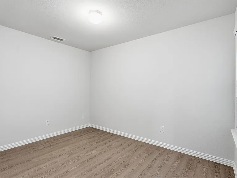 2202 Duke St — Photo 21