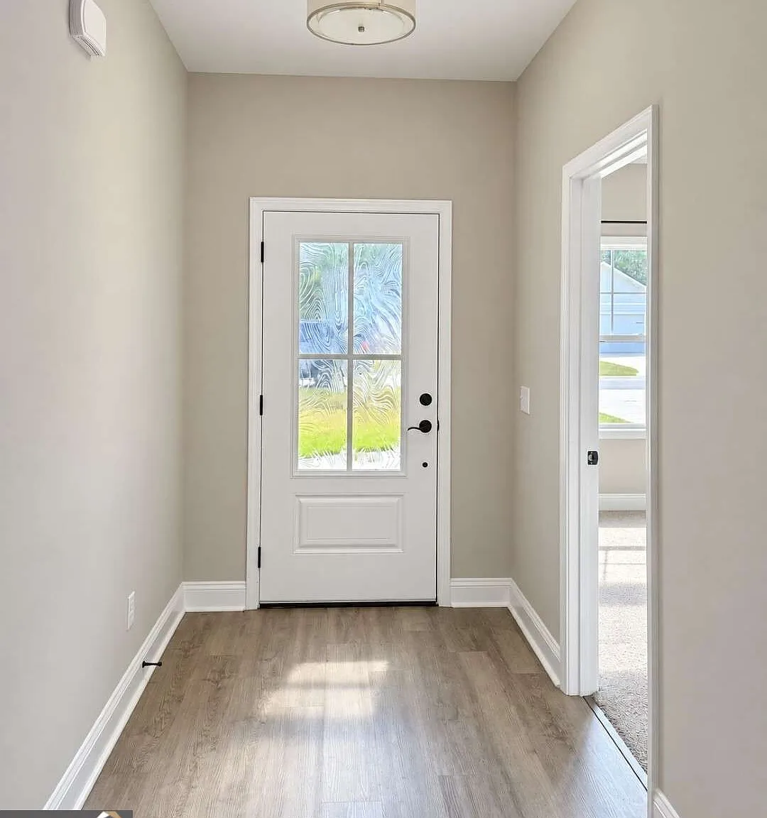 4 bed, 2.0 bath, 1653 sqft, $2,300 — Photo 4