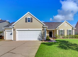 106 Carnegie Ct, Summerville, SC 29483