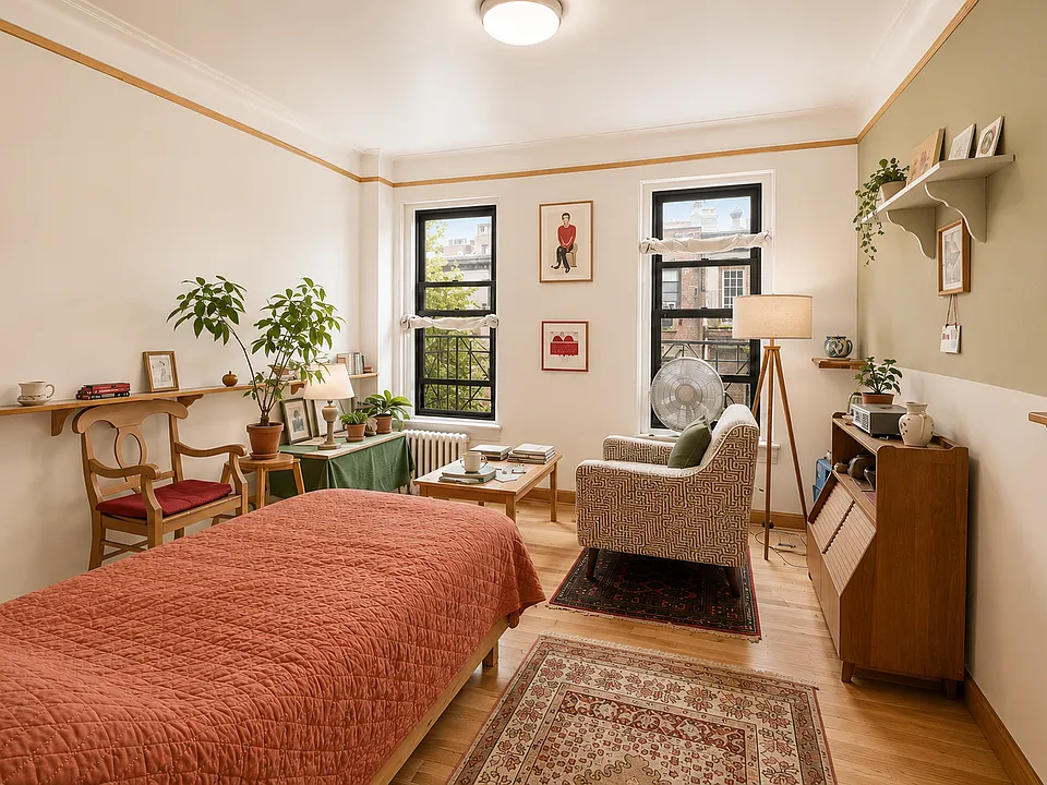 317 E 18th St #3D