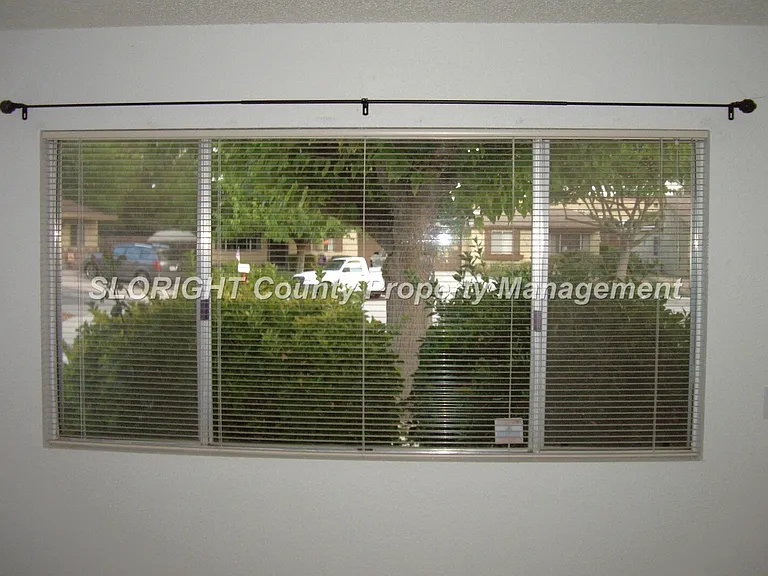 1705 Kings Dr — Photo 5