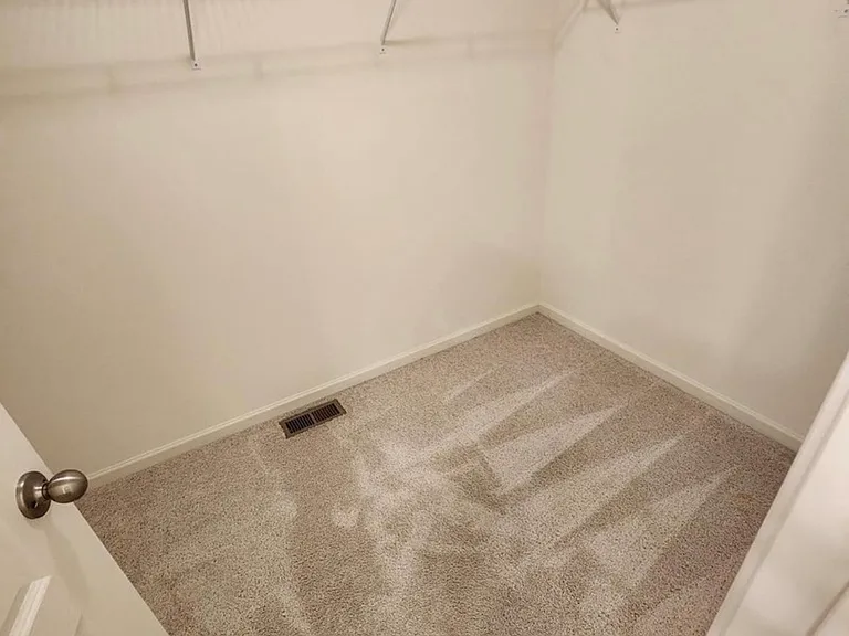 62 Belmont Pl — Photo 9