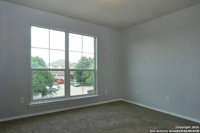 10526 Marigold Bay — Photo 6