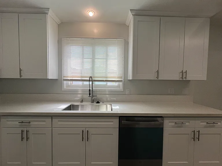 1115 S El Molino St — Photo 18