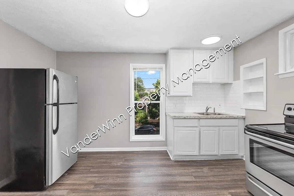 740 Kellogg St SE - Unit 3 — Photo 3
