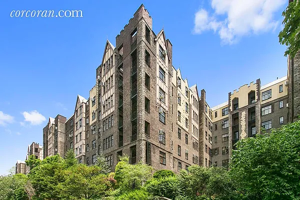 Sold by Corcoran | media 19