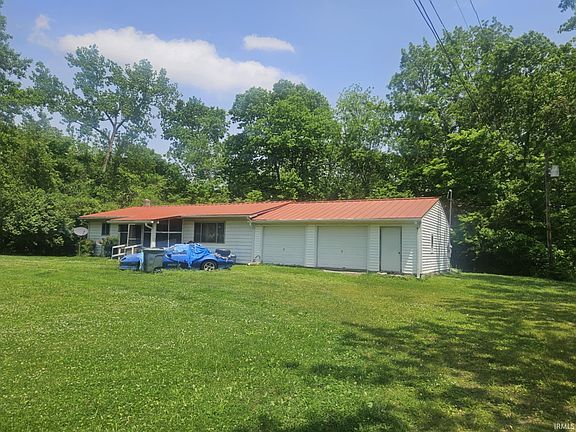 2nd image of 303 S 1st St